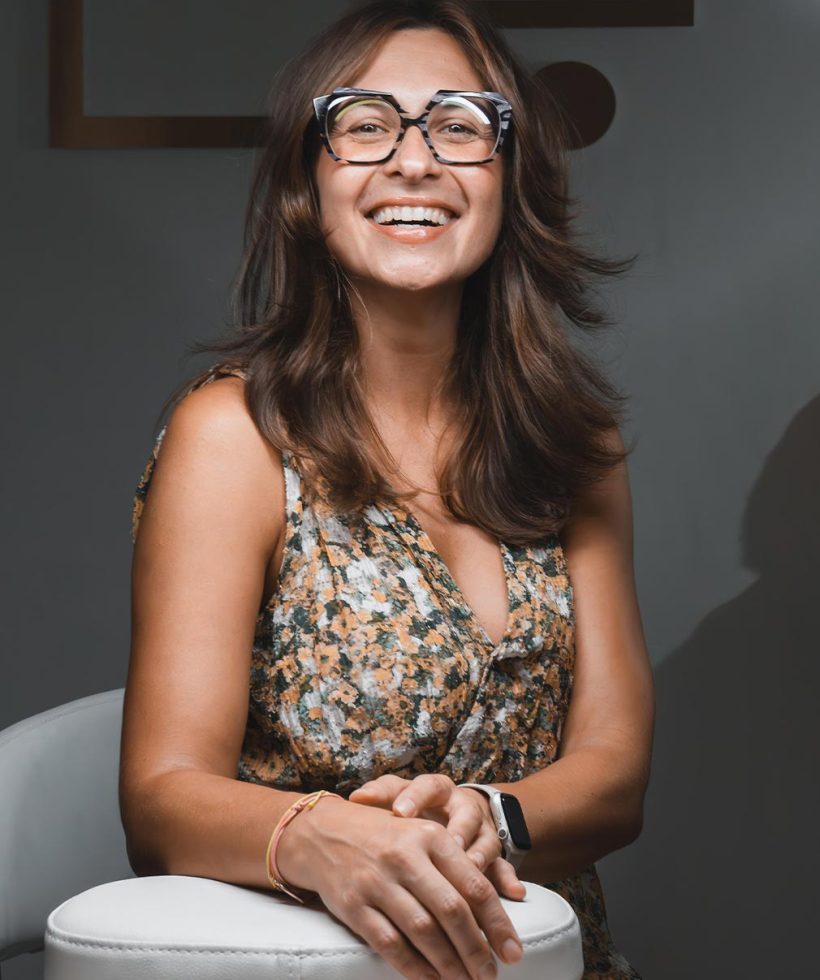 Nikolina-beyoutik-o-nama-portret